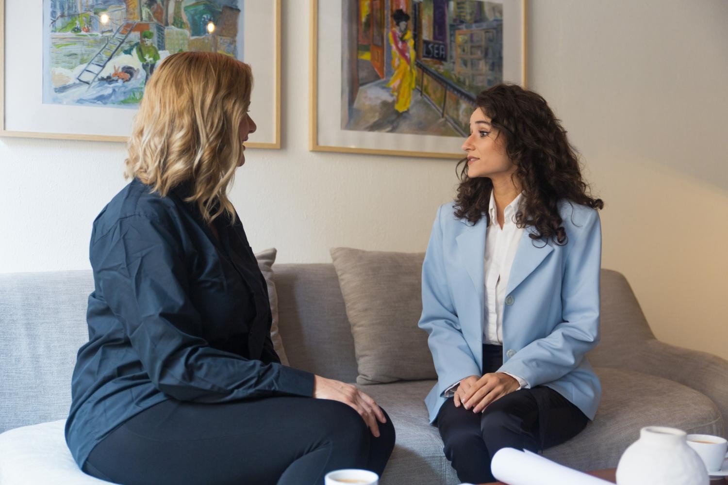 How Bilingual Therapists Make Mental Health Support More Accessible