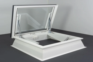 Modern Architectural Ideas Using a Frameless Glass Roof Hatch